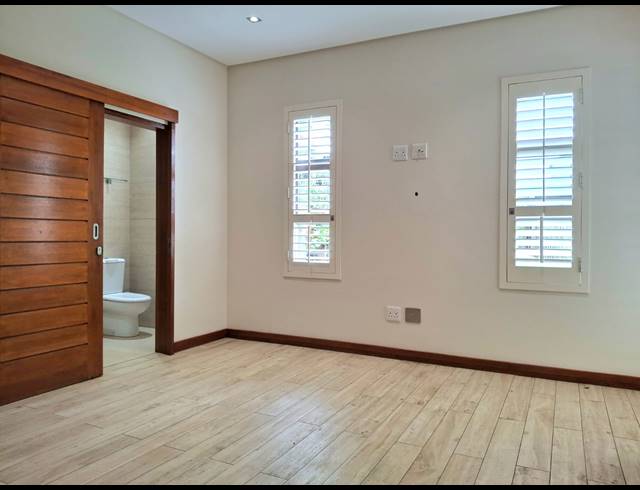 4 BEDROOM FREEHOLD FOR SALE IN SIMBITHI ECO ESTATE